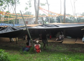 Protesters set up tents at Bukidnon capitol site, again