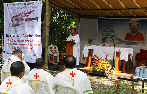 Kidapawan Bishop Romulo dela Cruz, DD, leads the Eucharistic Celebration on the 2nd death anniversary of Italian missionary Fausto "Pops" Tentorio, PIME, at the bishop's residence compound on October 17, 2013. Mindanews Photo by Keith Bacongco