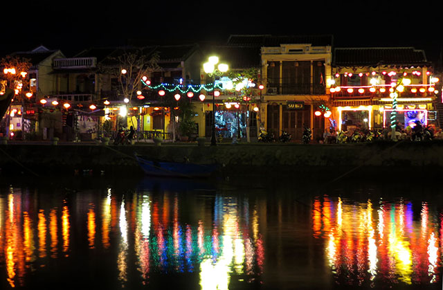 Lanterns and yellow lights brighten up the streets of Hoi An, which appear bland during daylight. Photo by Jesse Pizzarro Boga for MindaNews