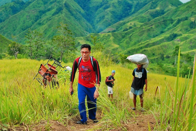 Randy Halasan, 31, public school teacher, the lone Filipino among five Asians who received the Ramon Magsaysay Awards Sunday at the Cultural Center of the Phlippines on Sunday, August 31. Halasan is shown here on the way to the Pegalungan Elementary School in the hinterlands of Marilog in Davao City, a seven-hour travel from his residence in Davao City.  MIndaNews photo courtesy of Arthur Yap