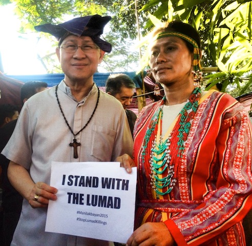 Cardinal Luis Antonio Tagle visits Lumads at the Kampuhan sa Liwasan in Manila morning of November 11 to express solidarity with the Lumads. Photo courtesy of Manilakbayan ng Mindanao 