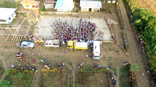 Distribution of relief goods in Barangay Kigan, South Upi, Maguindanao on February 5, 2016. Drone photography by FERDINANDH B. CABRERA / MindaNews 