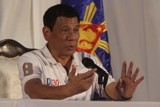 President Rodrigo Duterte has directed Presidential appointees to consider themselves resigned effective Monday, 22 August. Duterte faced the media at the Presidential Guesthouse in Panacan early Sunday morning, 21 August 2016. MindaNews photo 