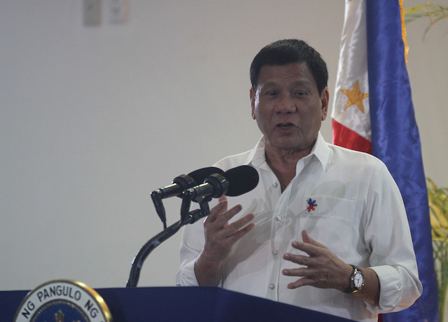 President Rodrigo Duterte delivers his speech upon his arrival on Wednesday midnight in Davao City from APEC meeting in Peru. “shall be allowed in all open public places for as long as they want with no time limit,”Mindanews Photo