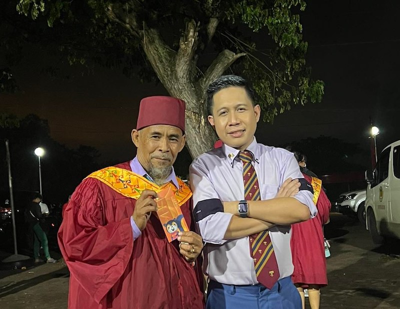 Steady Mind: Blaine Davy Matugol graduated from college at the age of 66 and wants to continue studying
